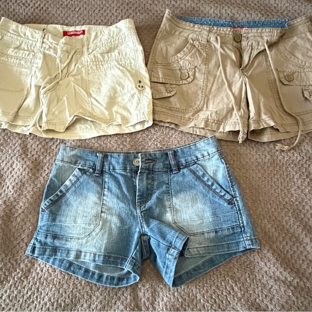 UNIONBAY Shorts BUNDLE- Casual Denim and Khaki Women’s Shorts Trio